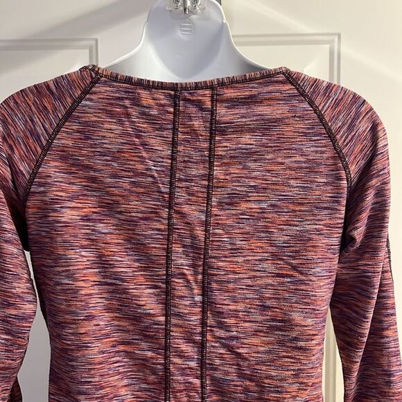 Lululemon Athletica Heather Purple Scoop Neck Long Sleeve Thumb Hole Top- Sz 10 - Picture 9 of 15